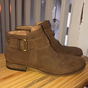 Brown Shoe Boots
